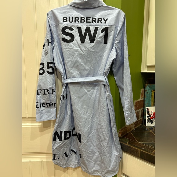 BURBERRY
'kari' Horseferry Print Shirt Mini Dress In Light Blue size 10 - Picture 8 of 11